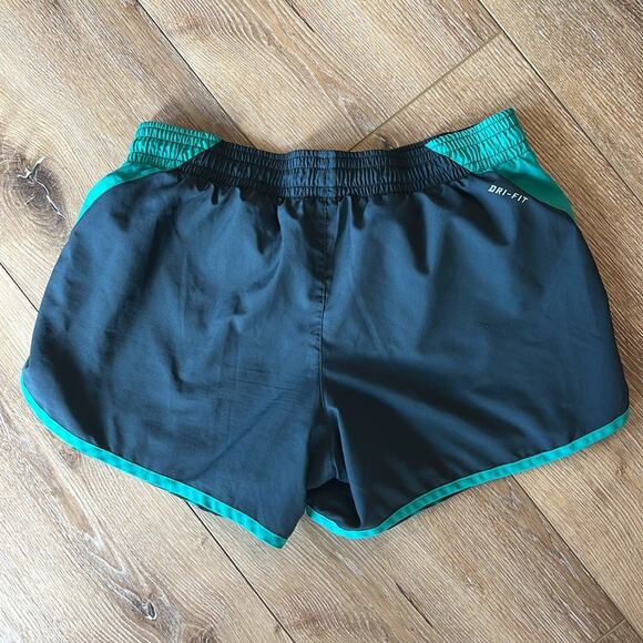 Nike Training Dri-Fit 2 in 1 Shorts | Size Small - Picture 4 of 6